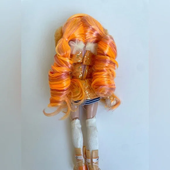 Rainbow High Winter Break Complete Doll Collection, Set of 6